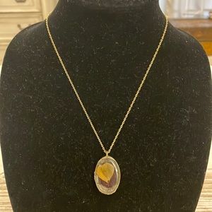 Gold Tone Chain Leaf Pendant Statement Necklace